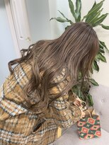 トゥーリ 薬院店(tuuli)&nbsp;tuuli miyu ハイライトフォギーベージュ/艶髪/美髪