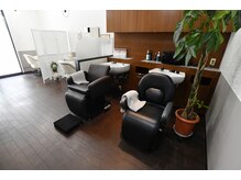 ダーマヘアー(DARMA HAIR)の雰囲気（【2022年4月NEWOPEN】マンツーマンでの施術でお客様に対応）