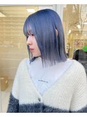 ペールブルーカラー