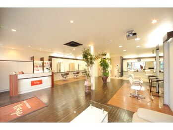 ヘアークリエイション・ヴィサージュ