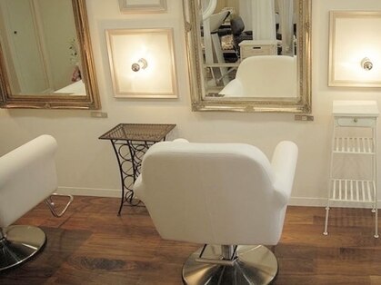 テテアテテ(tete a tete)の写真