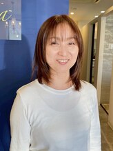 ホリスティックビューティーファミリア&nbsp;大人のレイヤースタイル