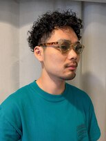 パーク(PARK) 大人メンズツーブロック刈り上げスパイラルパーマ