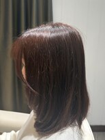 クオレ(CUORE) 春ツヤピンクの大人ミディレイヤー