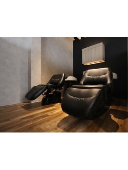 癒しのくつろぎ空間で極上ヘッドスパ―。頭皮環境を整え、潤い溢れる美髪へ導く！キレイな髪は頭皮から☆