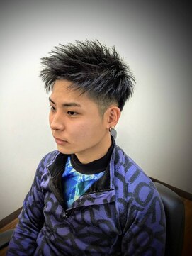 タウラアルチザンヘアー ツーブロックショート