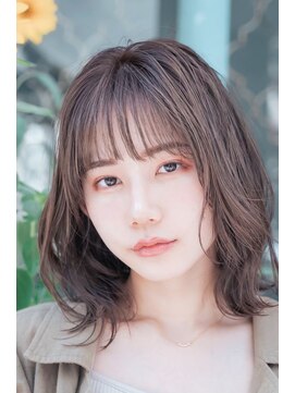 リベルテ(LIBERTE) ☆スタイル☆　LIBERTEミディアム×グレージュ