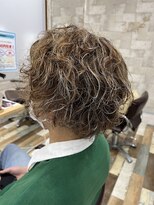 ヘアーメイクスタジオ ライフセカンド(HAIR MAKE STUDIO LIFE 2ND)&nbsp;ハイライトパーマスタイル