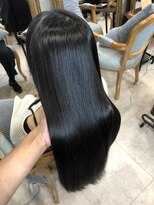 アンフィシュピトロワ(AnFye spi tlow) 【髪質改善】で艶髪に変身【縮毛矯正】【髪質改善】【縮毛矯正】