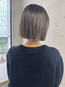 ヘアーワークス ヘルム 渋谷店(HAIR WORKS HELM) 【 HELM渋谷】切りっぱなしボブ