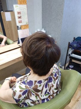 ブロッサム 東中野店 透明感春夏レイヤーカットショートボブ軽やかオレンジベージュ