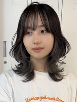 エイトデイズ 三宮駅前店(EIGHT days) ミディアムレイヤー インナーカラー