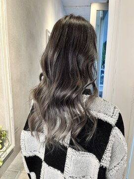 ディプティック ヘアー チェンジ ミュージアム(diptych Hair Change Museum) バレイヤージュ/グレーカラー/ケアブリーチ/草津/南草津