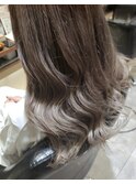 ブリーチ×3回～グレージュカラー★ロング