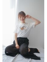 ヘア ショップキャリー&nbsp;ミディアムヘアでも可愛い！大人のお団子アレンジ♪