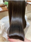髪質改善縮毛矯正でサラサラ艶髪に！