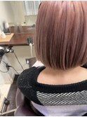 切りっぱなしボブ/ピンクベージュ/ハイトーン