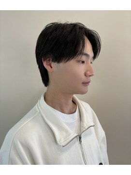 レーヴス(REVES) 毛流れセンターパート