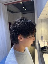 アクシー ヘアーアンドメイク(AXY HAIR&MAKE)&nbsp;縦落ちウルフパーマ／ウザバング波ウェーブツイストパーマメンズ