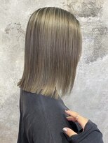 ヲタク(wotaku.)&nbsp;ハイライトカラーオリーブベージュ透明感カラーグレージュ外はね