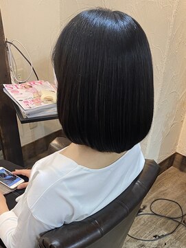 アティック(attic) ショートボブ/ボブ/ミディアム/ヘアドネーション/レイヤーカット