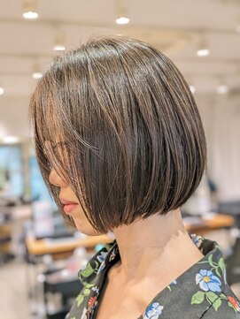 ケーオーエスビューティー(K O S beauty) 柔らかぱっつんボブ！