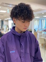 シャルムバイケンジ(Charm.by KENJE)&nbsp;波巻きシャドウパーマツイストスパイラル無造作銀座メンズパーマ