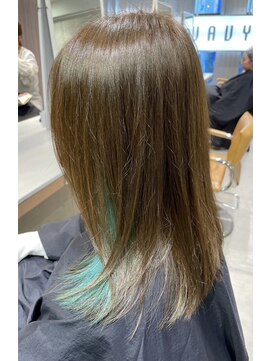 ウェイビィ 藤沢(WAVY) ベージュカラー/インナーブリーチ【WAVY藤沢】