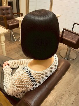 ラファンジュ ヘアー(Rohange hair) ショートボブ/ストレート/髪質改善