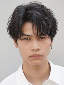 フィフス(fifth) 微分けセンターパート緩めフェザーショートルーズパーマ20代30代