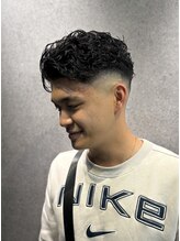 フジヤマバーバーショップ クラ(FUJIYAMA BARBER SHOP kura)