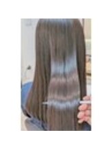 海外セレブ絶賛！知る人ぞ知る最高峰ケア♪トリートメント界のエルメス！酸熱や縮毛矯正とは違う究極のツヤ