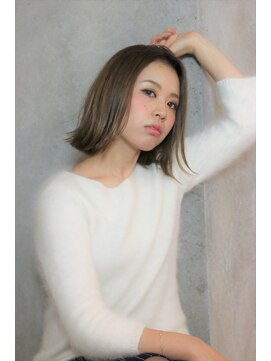 コマ(coma) 【coma中野】切りっぱなし風、外ハネボブ、抜け感ハイライト