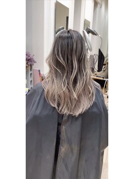 リアン(LIAN) ベージュ