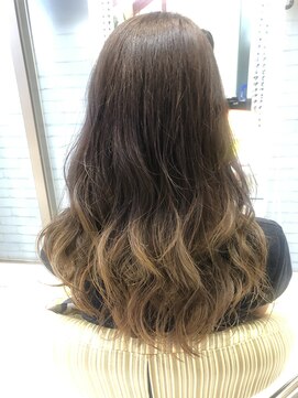 ビス ヘア アンド ビューティー 西新井店(Vis Hair＆Beauty) ベージュ/大人かわいい/20代30代/小顔/ミルクティー/グレージュ