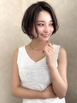 フレーム ヘア ルーム 天王寺駅前店(FRAME hair room) 前髪長めナチュラル大人ショートボブ
