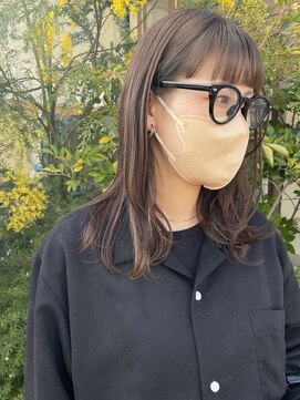 アヴァンセ サニー美容室 オリーブベージュ