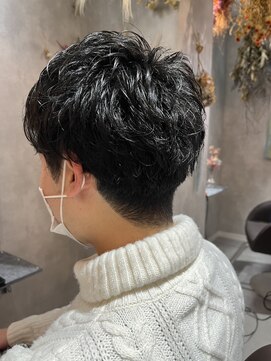 お花と犬と美容室 マッシュショート