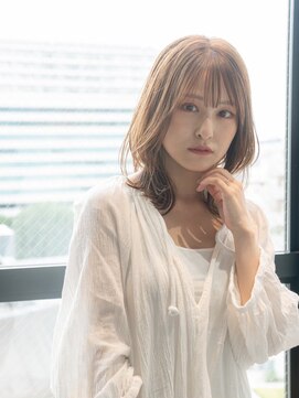 ハバナ 新宿(HAVANA) くびれレイヤーミディアム/小顔顔まわりカット/オリーブベージュ