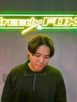 グリーディーフォックス 代々木(Greedy FOX)&nbsp;波巻き/ハイライト/マッシュパーマ/ウルフ[シェービング]