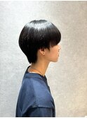 黒髪ショート