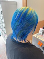 ヘアーワークス ボナ(HAIR WORKS bona.)&nbsp;大胆デザインカラー ブリーチオンカラー/Wカラー/ブルーイエロー