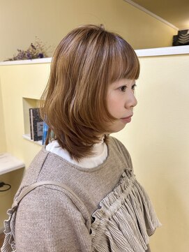 ヘアーデザイン モモ(Hair Design MoMO) ふんわり巻くとかわいい大人レイヤースタイル