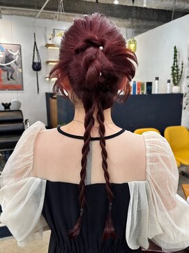 イースエモーション(ease et motion) 【天神.大名.今泉】暖色カラーとお呼ばれカチモリヘア