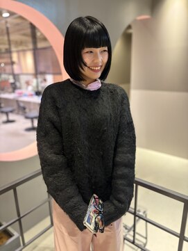 イル(il) フェイスレイヤーボブ