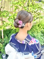 フェリーチェ 六本木店(Felice)&nbsp;浴衣 着物 ヘアセット タイトヘア シニヨン  金箔 ツヤ感メイク