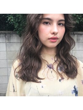 メロウ(MELLOW) カット×ブリーチハイライト×ベージュアッシュ