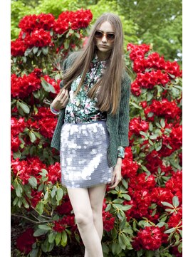 アンドインク(&inc) 30代/40代大人ミディアムウルフレイヤー前髪あり小顔麻布十番