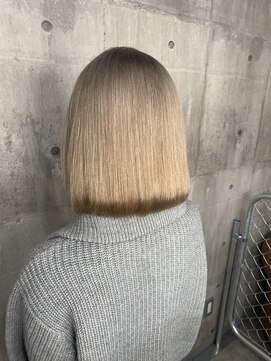 ミラク 町田(MIRAC) ミルクティーベージュ