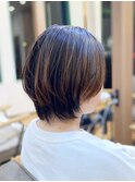 束感襟足な大人女性向けウルフカット【Rotohair】